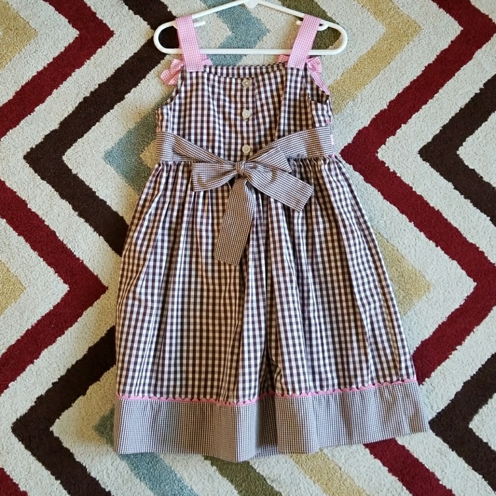 Spring dress - Picture 2 of 2